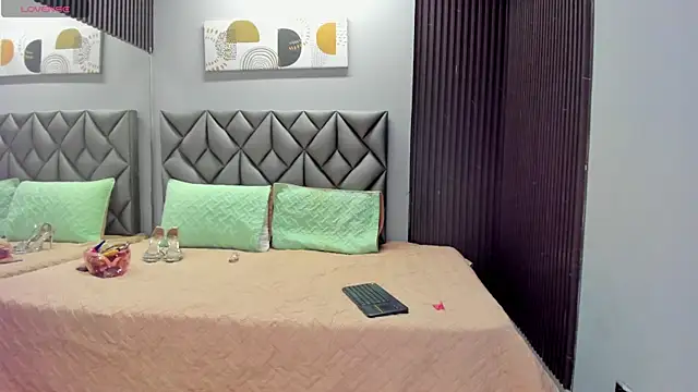 Snapshot of Andrew_Taylor09 chatting on February 25, 2026, 8:30 pm Andrew Taylor09 online show from February 25, 2026, 8:30 pm