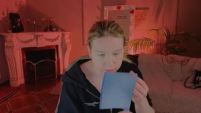 Jes Solar online show from March 4, 2026, 10:17 pm