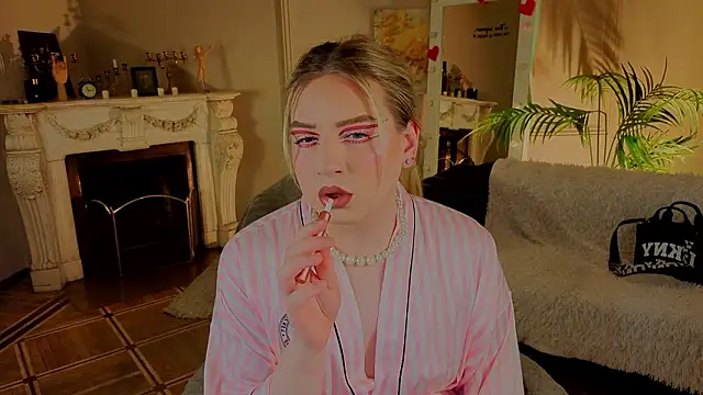 Jes Solar online show from March 15, 2026, 9:00 pm