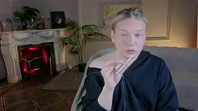 Jes Solar online show from November 15, 2025, 10:25 pm