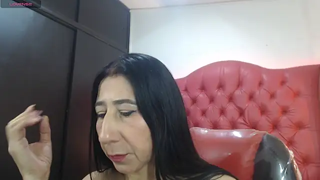 nei girl online show from July 18, 2026, 12:14 pm