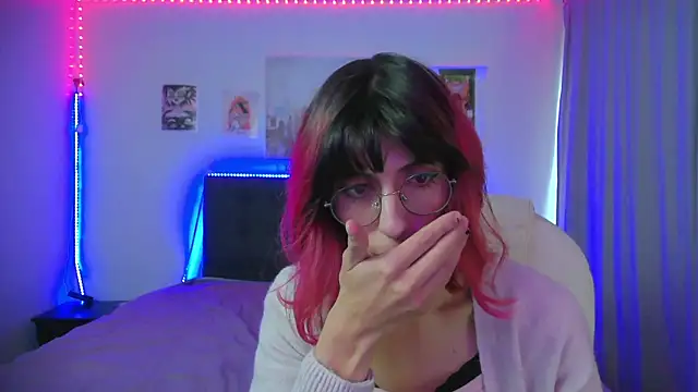 goth minerva online show from January 15, 2026, 1:25 pm