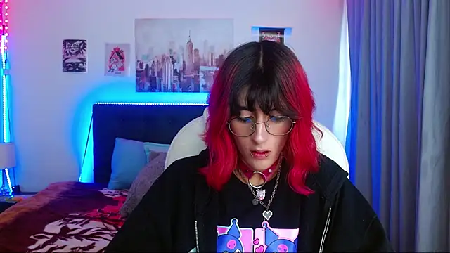 Snapshot of goth_minerva chatting on November 30, 2025, 1:34 pm goth minerva online show from November 30, 2025, 1:34 pm