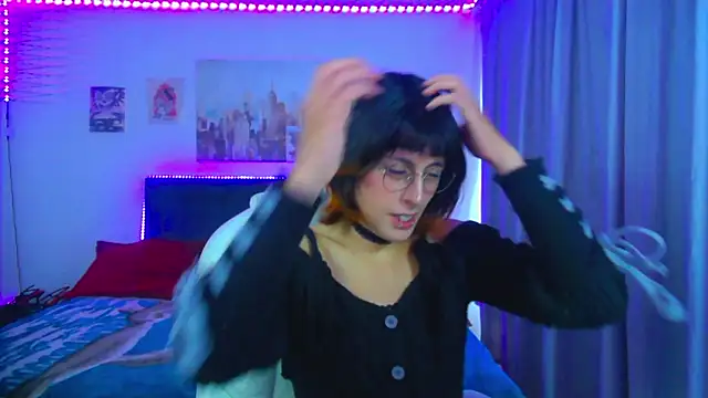 goth minerva online show from June 3, 2026, 2:33 pm