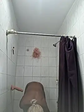 Snapshot of ItsBarbieBitcxxxx69 chatting on November 20, 2025, 8:15 am ItsBarbieBitcxxxx69 online show from November 20, 2025, 8:15 am