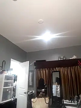 Snapshot of ItsBarbieBitcxxxx69 chatting on December 15, 2025, 4:02 pm ItsBarbieBitcxxxx69 online show from December 15, 2025, 4:02 pm