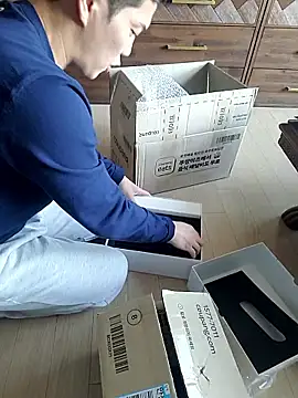 Snapshot of woonee827372 chatting on December 1, 2025, 4:57 am woonee827372 online show from December 1, 2025, 4:57 am