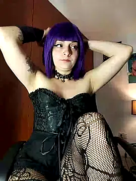 Snapshot of KARINNA__RAVEN chatting on September 11, 2025, 5:02 pm KARINNA RAVEN online show from September 11, 2025, 5:02 pm