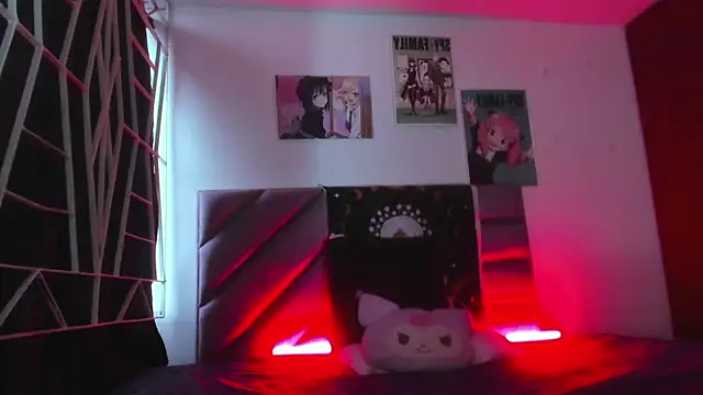 Snapshot of KARINNA__RAVEN chatting on November 25, 2025, 9:37 pm KARINNA RAVEN online show from November 25, 2025, 9:37 pm