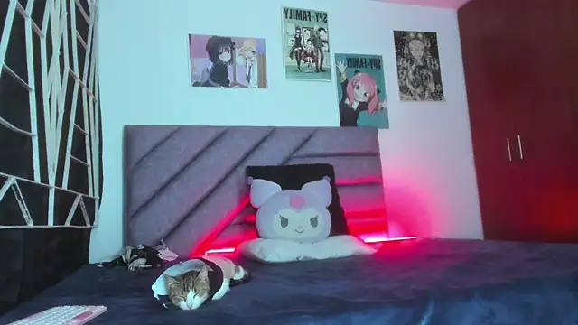 Snapshot of KARINNA__RAVEN chatting on December 4, 2025, 12:53 am KARINNA RAVEN online show from December 4, 2025, 12:53 am