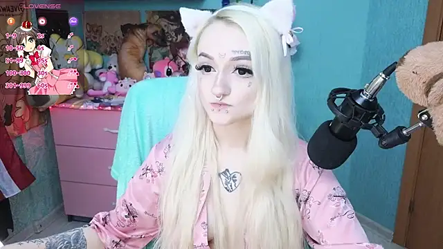 Snapshot of Manuela_unicorn chatting on March 19, 2025, 3:41 am Manuela unicorn online show from March 19, 2025, 3:41 am