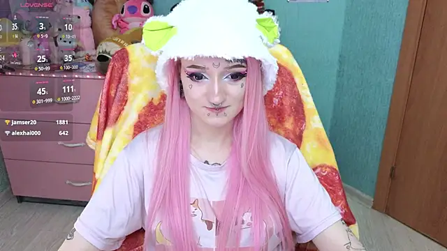 Snapshot of Manuela_unicorn chatting on December 13, 2025, 8:04 pm Manuela unicorn online show from December 13, 2025, 8:04 pm