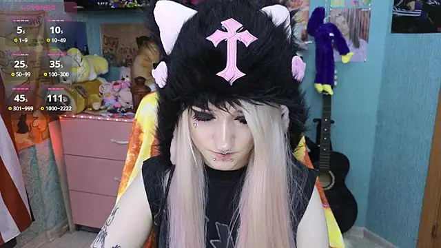 Snapshot of Manuela_unicorn chatting on November 14, 2025, 8:34 pm Manuela unicorn online show from November 14, 2025, 8:34 pm