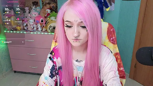 Snapshot of Manuela_unicorn chatting on December 2, 2025, 8:10 pm Manuela unicorn online show from December 2, 2025, 8:10 pm