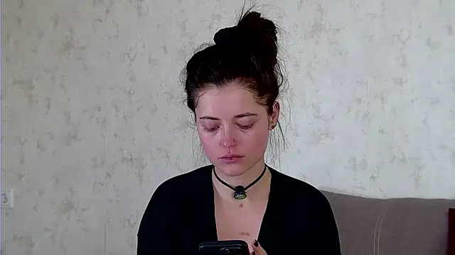 AshleyD  online show from March 30, 2026, 2:57 am