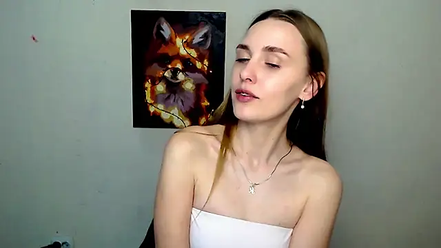 Doll Angelina online show from May 19, 2026, 5:58 am