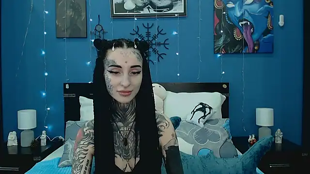 Snapshot of Velvetbat chatting on May 3, 2026, 7:02 am Velvetbat online show from May 3, 2026, 7:02 am