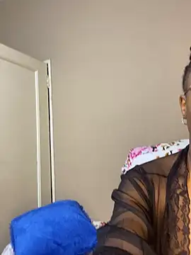 YummyMelanin117 online show from March 26, 2026, 1:42 pm