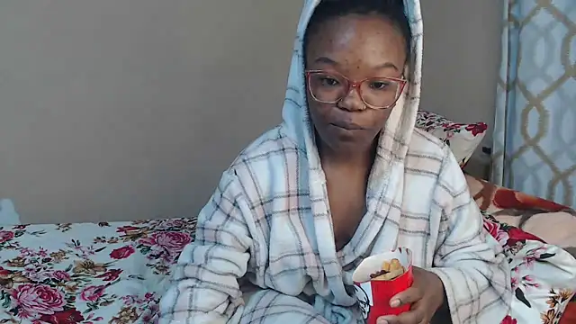 YummyMelanin117 online show from March 31, 2026, 5:26 pm