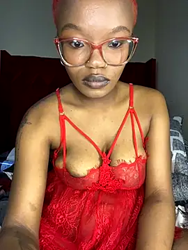 YummyMelanin117 online show from September 8, 2025, 4:28 pm