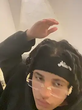 samxx muscle online show from March 26, 2026, 6:11 am