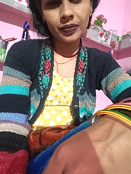 Snapshot of Eshna_Dabral chatting on November 26, 2025, 3:23 pm Eshna Dabral online show from November 26, 2025, 3:23 pm