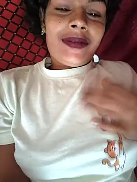 Snapshot of Eshna_Dabral chatting on October 28, 2025, 1:28 am Eshna Dabral online show from October 28, 2025, 1:28 am