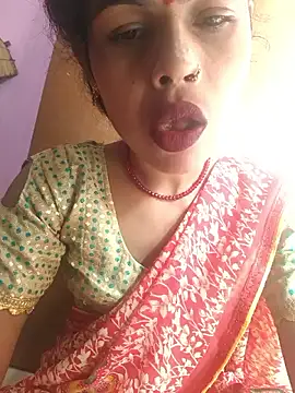 Snapshot of Eshna_Dabral chatting on October 18, 2025, 8:05 am Eshna Dabral online show from October 18, 2025, 8:05 am