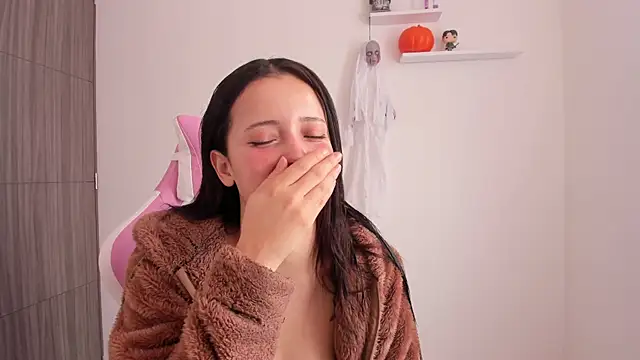 ImBunnyNova online show from October 21, 2025, 2:05 pm