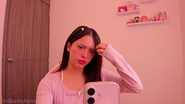 Snapshot of ImBunnyNova chatting on June 25, 2026, 2:44 pm ImBunnyNova online show from June 25, 2026, 2:44 pm