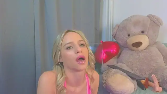 Snapshot of MellisaKim chatting on November 22, 2025, 9:46 pm MellisaKim online show from November 22, 2025, 9:46 pm