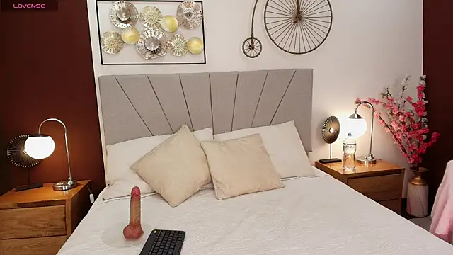 Snapshot of im_eli1 chatting on February 16, 2026, 8:40 pm im eli1 online show from February 16, 2026, 8:40 pm