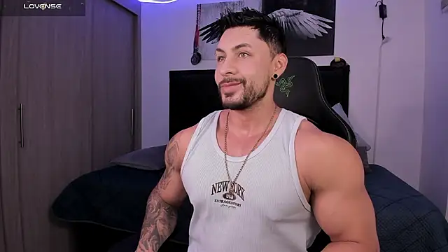 santi aesthetic online show from February 10, 2026, 1:59 am