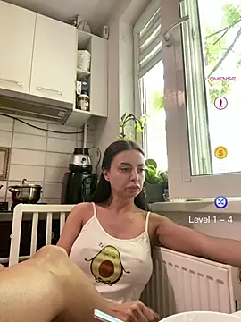 Snapshot of Anna_Nobel chatting on July 7, 2026, 5:43 am Anna Nobel online show from July 7, 2026, 5:43 am