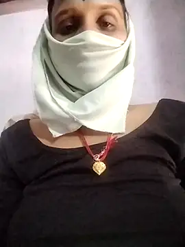 Snapshot of Soniy-Maax chatting on March 14, 2026, 7:14 am Soniy-Maax online show from March 14, 2026, 7:14 am