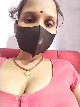 Snapshot of Soniy-Maax chatting on September 18, 2025, 7:44 am Soniy-Maax online show from September 18, 2025, 7:44 am