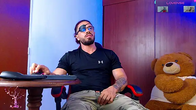 pirata fitness online show from October 4, 2025, 4:30 pm