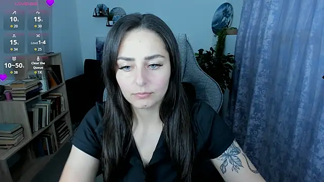 Snapshot of ValeriiMills chatting on June 30, 2026, 10:21 pm ValeriiMills online show from June 30, 2026, 10:21 pm