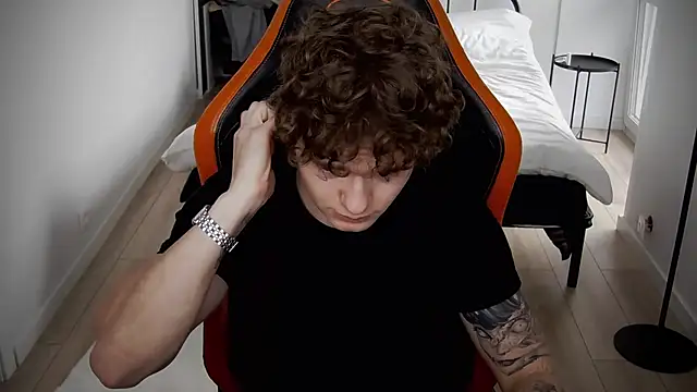 DanyDavis online show from September 11, 2025, 9:53 am