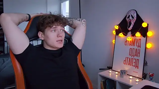 DanyDavis online show from October 24, 2025, 12:15 pm