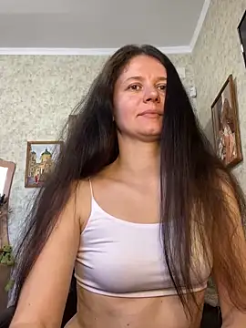 MariannaSida online show from April 10, 2026, 6:42 am