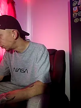 Snapshot of Chris__Jones chatting on September 11, 2025, 7:03 pm Chris Jones online show from September 11, 2025, 7:03 pm