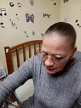 Snapshot of katrina_perez chatting on November 3, 2025, 8:45 pm katrina perez online show from November 3, 2025, 8:45 pm