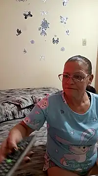 Snapshot of katrina_perez chatting on March 21, 2025, 5:56 pm katrina perez online show from March 21, 2025, 5:56 pm