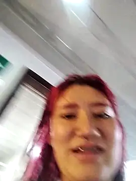 Cerecitaa02  online show from December 17, 2025, 11:48 am