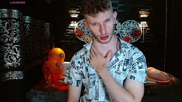 andrewxbi online show from October 25, 2025, 11:38 pm