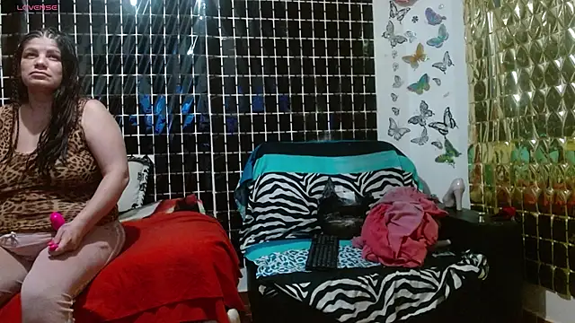 Alexandra-XXX online show from April 14, 2026, 2:49 am