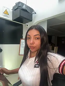 ImAshley1 online show from September 9, 2025, 12:58 pm