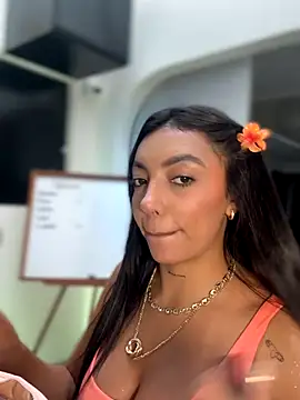 ImAshley1 online show from September 18, 2025, 7:50 pm