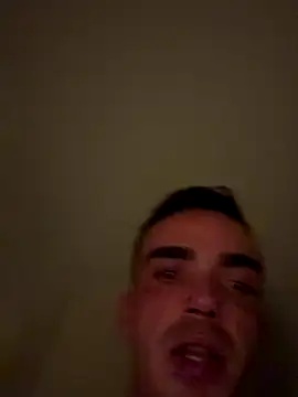 Snapshot of Chaud06_french chatting on November 4, 2025, 12:58 am Chaud06 french online show from November 4, 2025, 12:58 am